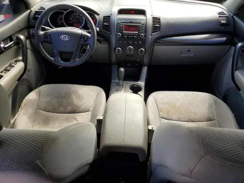 2011 KIA SORENTO LX  