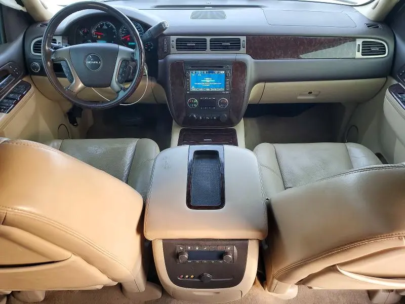 2010 GMC YUKON DENALI  