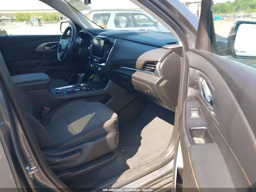 2018 CHEVROLET TRAVERSE LT CLOTH