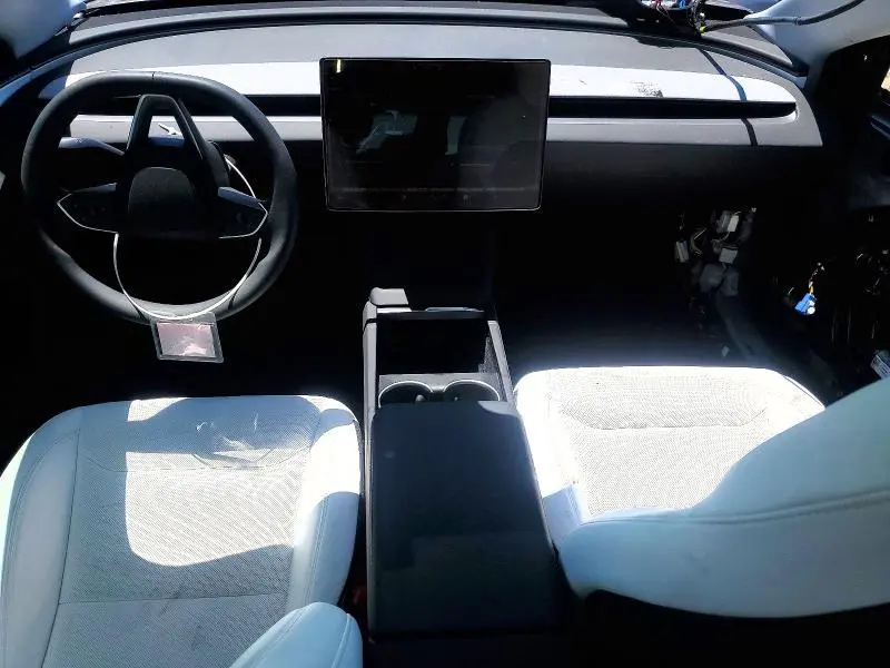 2026 TESLA MODEL 3   