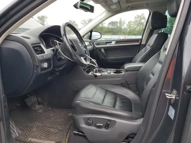 2015 VOLKSWAGEN TOUAREG V6  