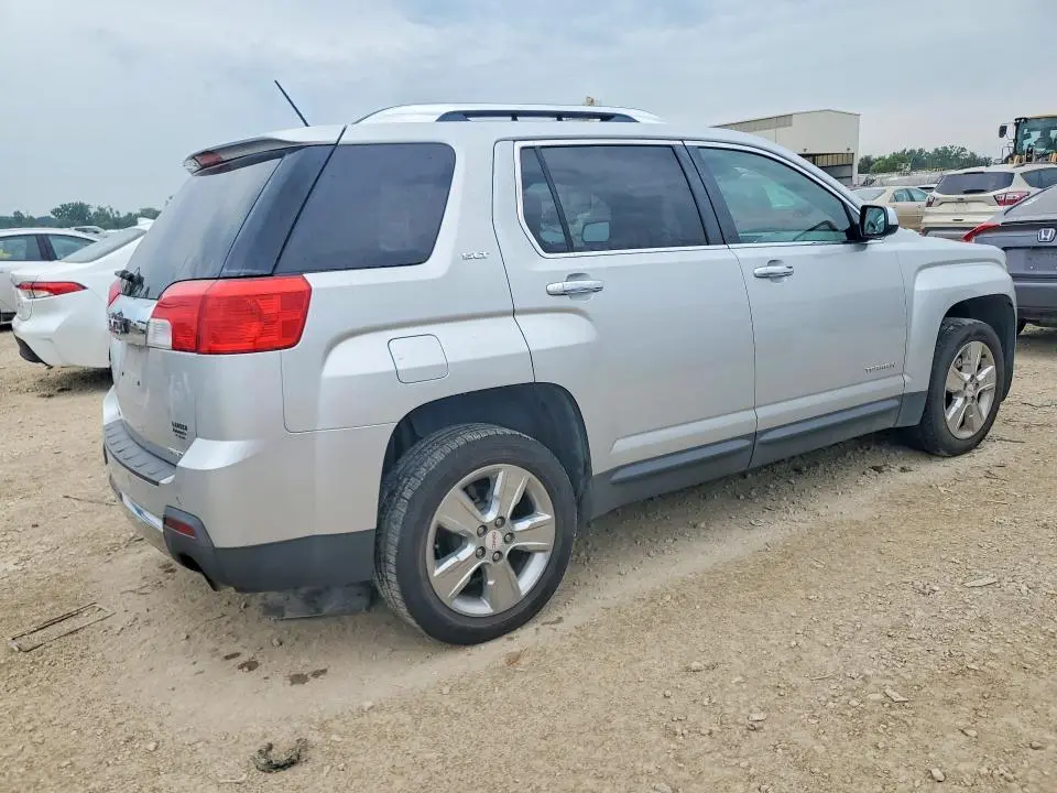 2015 GMC TERRAIN SLT  