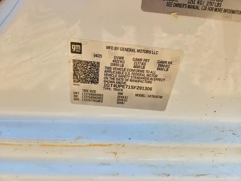 2025 GMC SIERRA K2500 AT4  