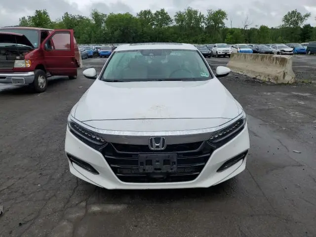 2018 HONDA ACCORD TOURING  
