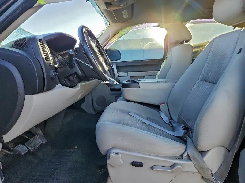 2011 CHEVROLET SILVERADO K1500 LT  