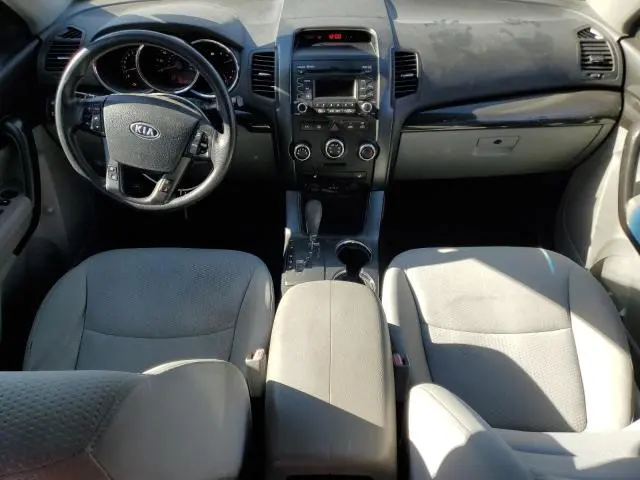 2012 KIA SORENTO BASE  