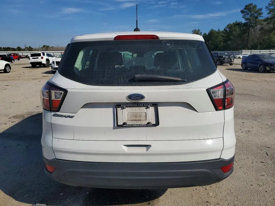 2017 FORD ESCAPE S  