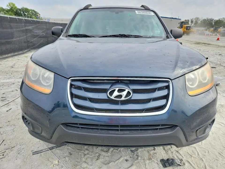 2010 HYUNDAI SANTA FE GLS  