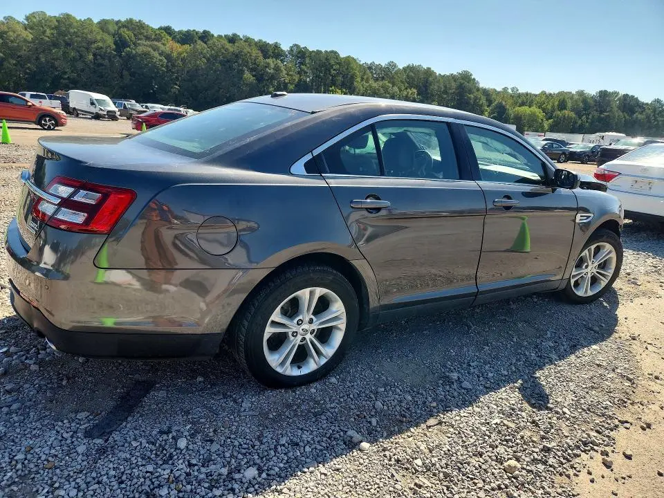 2016 FORD TAURUS SEL  