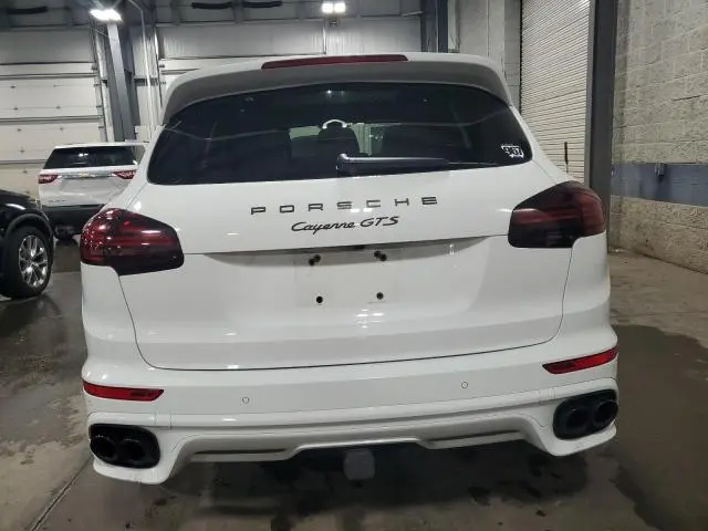 2017 PORSCHE CAYENNE GTS  