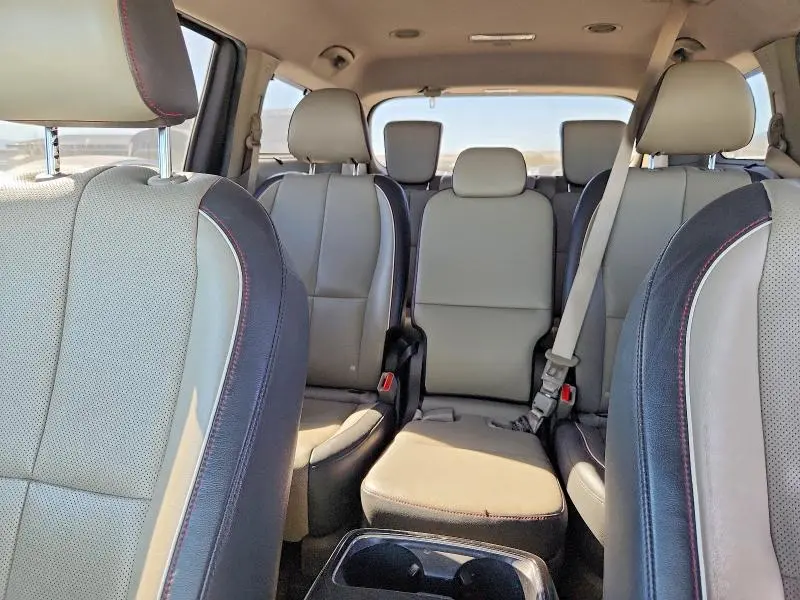 2016 KIA SEDONA EX  