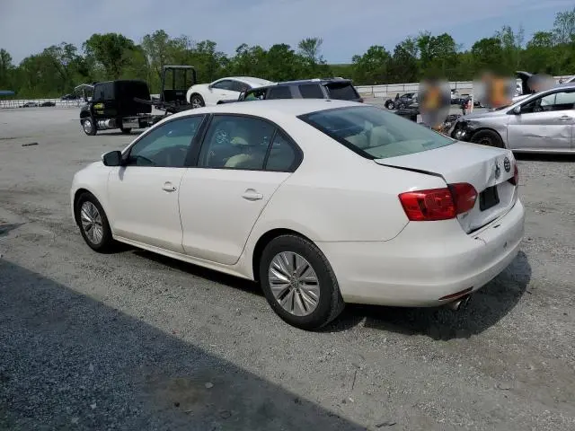 2011 VOLKSWAGEN JETTA SE