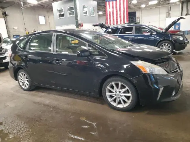 2013 TOYOTA PRIUS V   