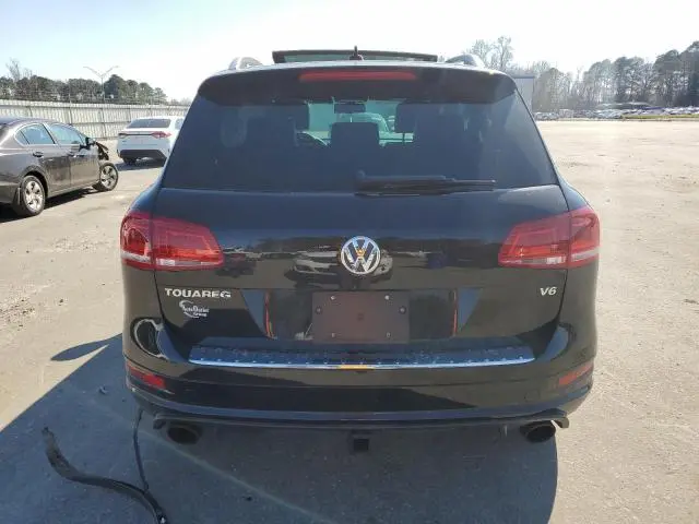 2014 VOLKSWAGEN TOUAREG V6  
