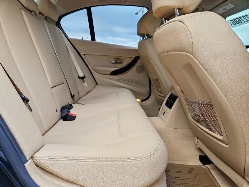 2016 BMW 320 I  