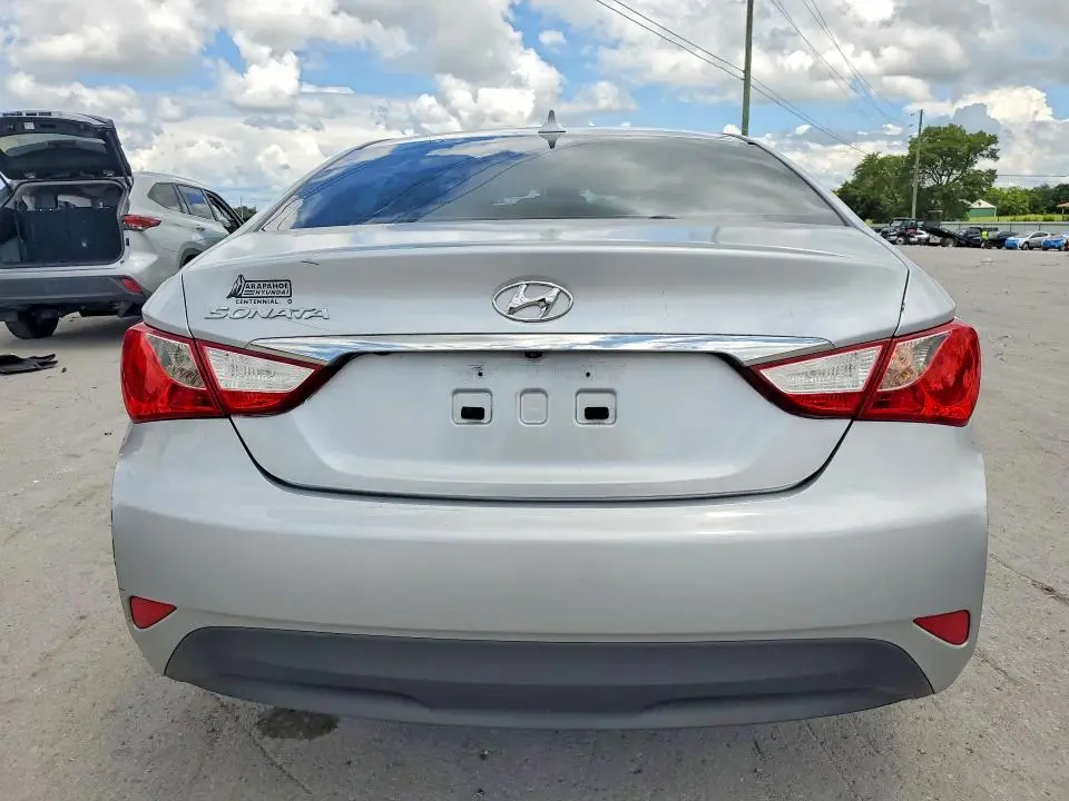 2014 HYUNDAI SONATA GLS  