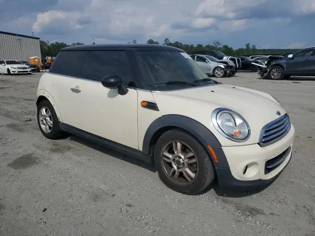 2013 MINI COOPER 