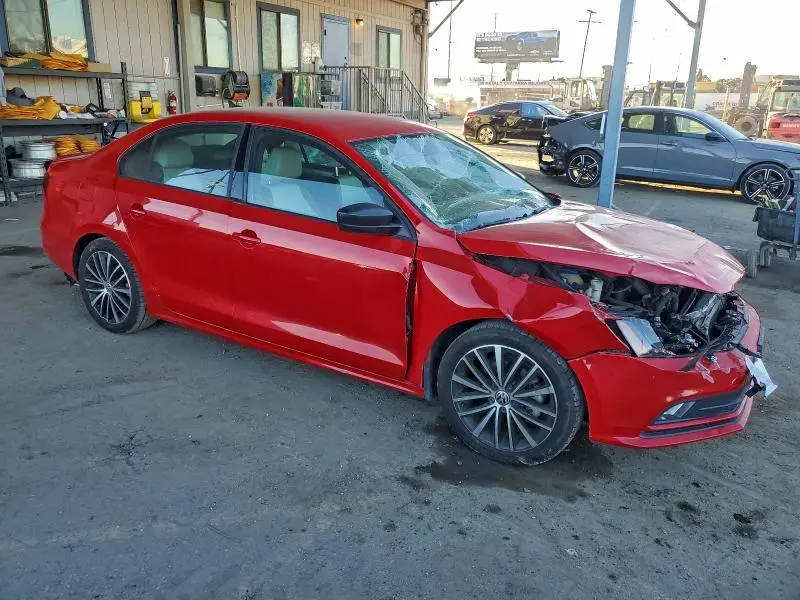 2016 VOLKSWAGEN JETTA SPORT  