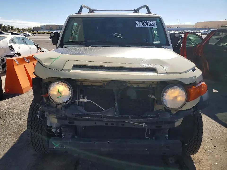2010 TOYOTA FJ CRUISER BASE  