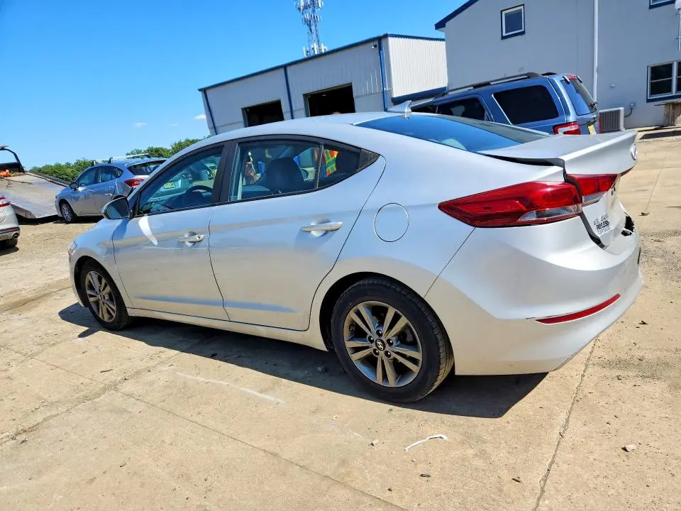 2018 HYUNDAI ELANTRA SEL  