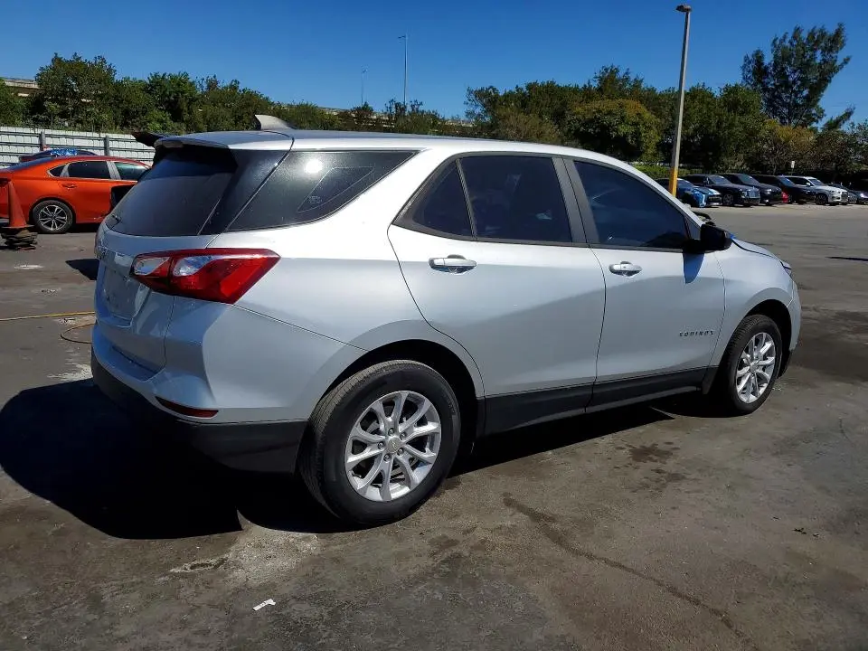 2020 CHEVROLET EQUINOX LS  