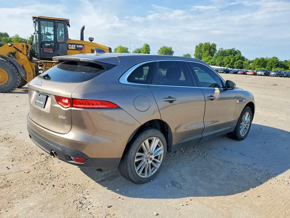 2017 JAGUAR F-PACE PRESTIGE  