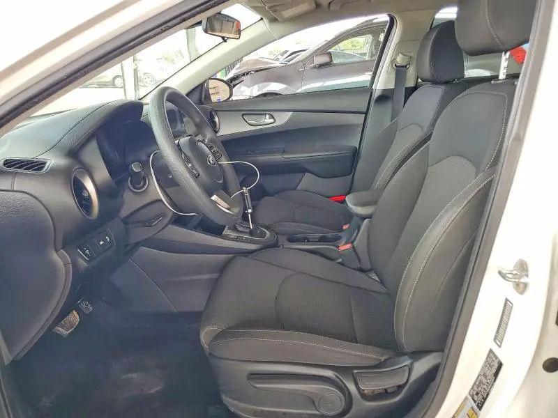 2019 KIA FORTE LXS  