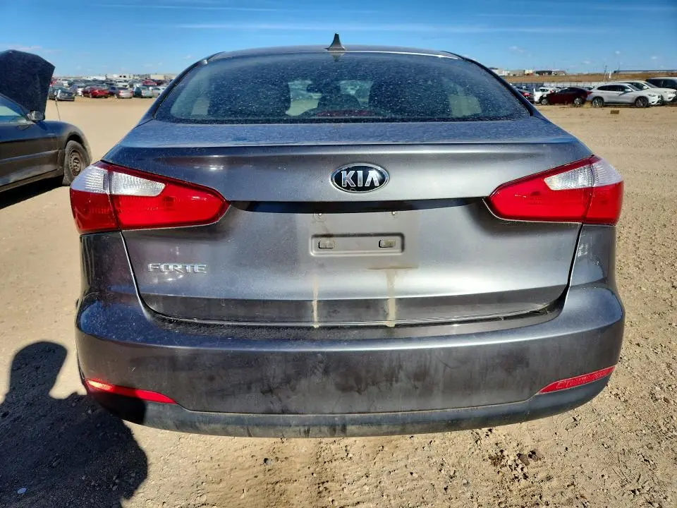2016 KIA FORTE LX  
