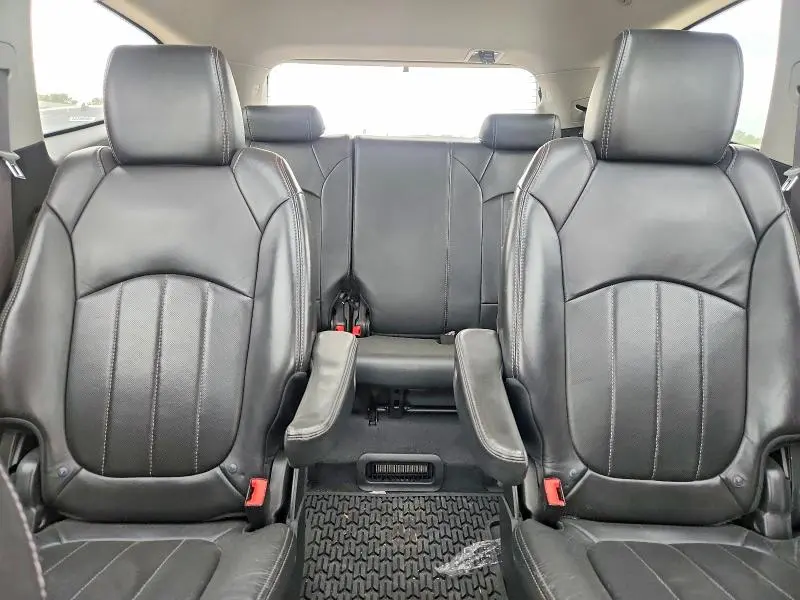 2014 CHEVROLET TRAVERSE LTZ  