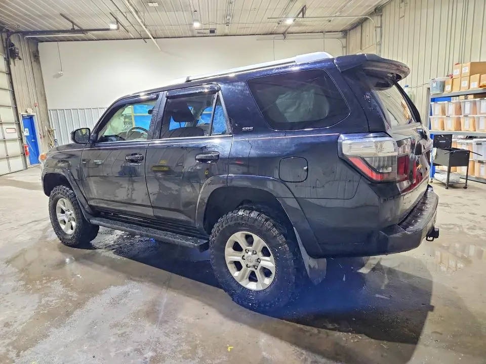 2016 TOYOTA 4RUNNER SR5  