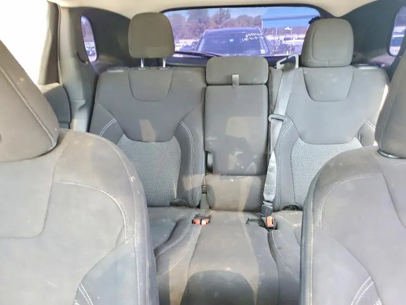 2021 JEEP CHEROKEE LATITUDE  