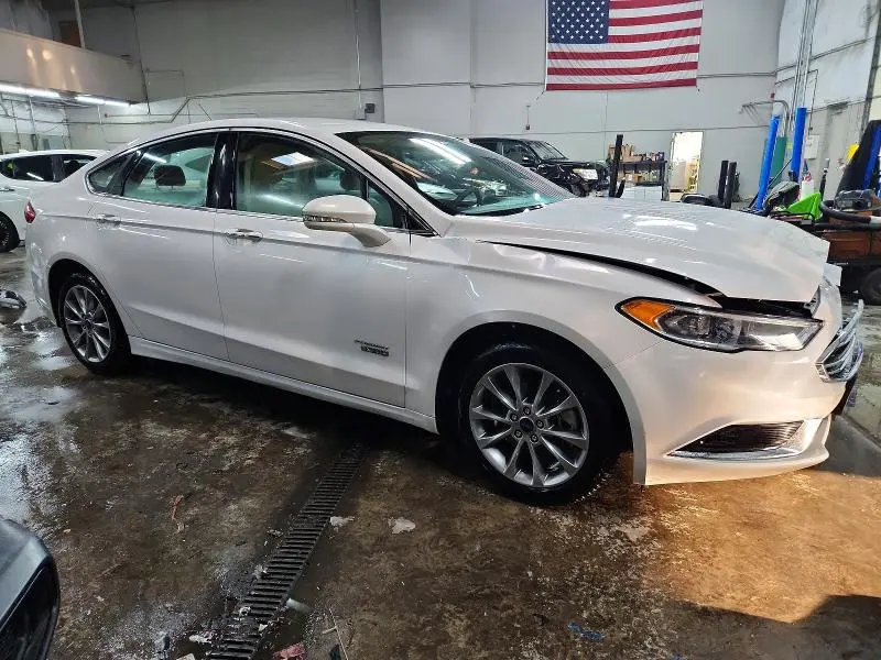 2018 FORD FUSION SE PHEV  