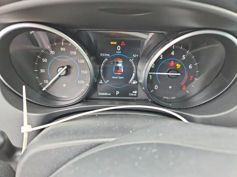 2017 JAGUAR XE   