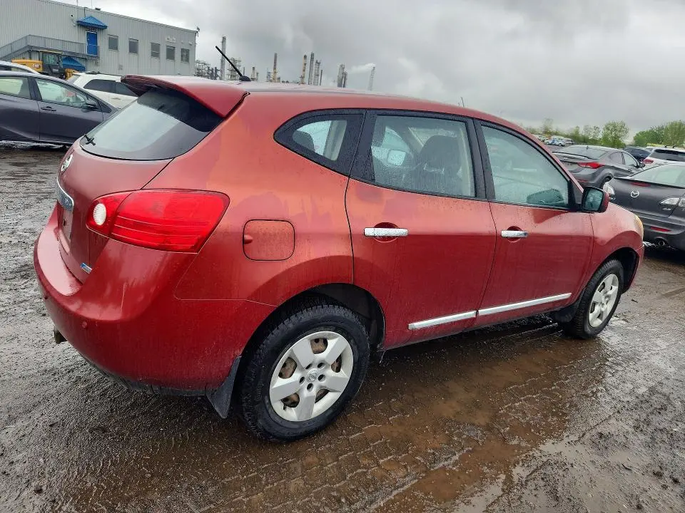 2011 NISSAN ROGUE S  