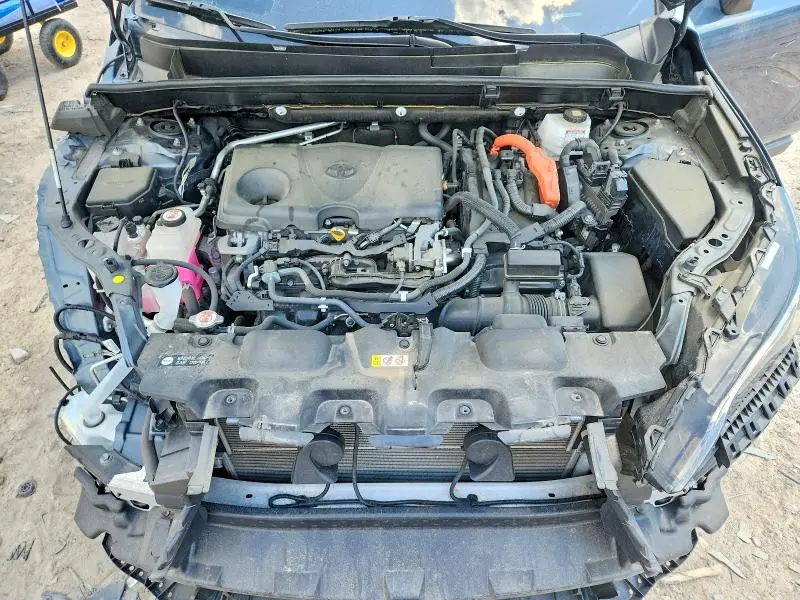 2021 TOYOTA VENZA LE  