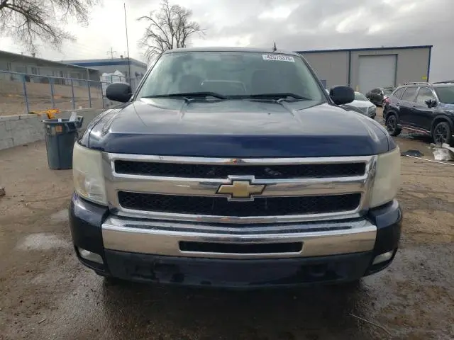 2011 CHEVROLET SILVERADO K1500 LT  