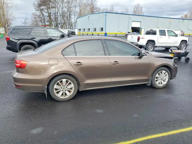 2015 VOLKSWAGEN JETTA SE  