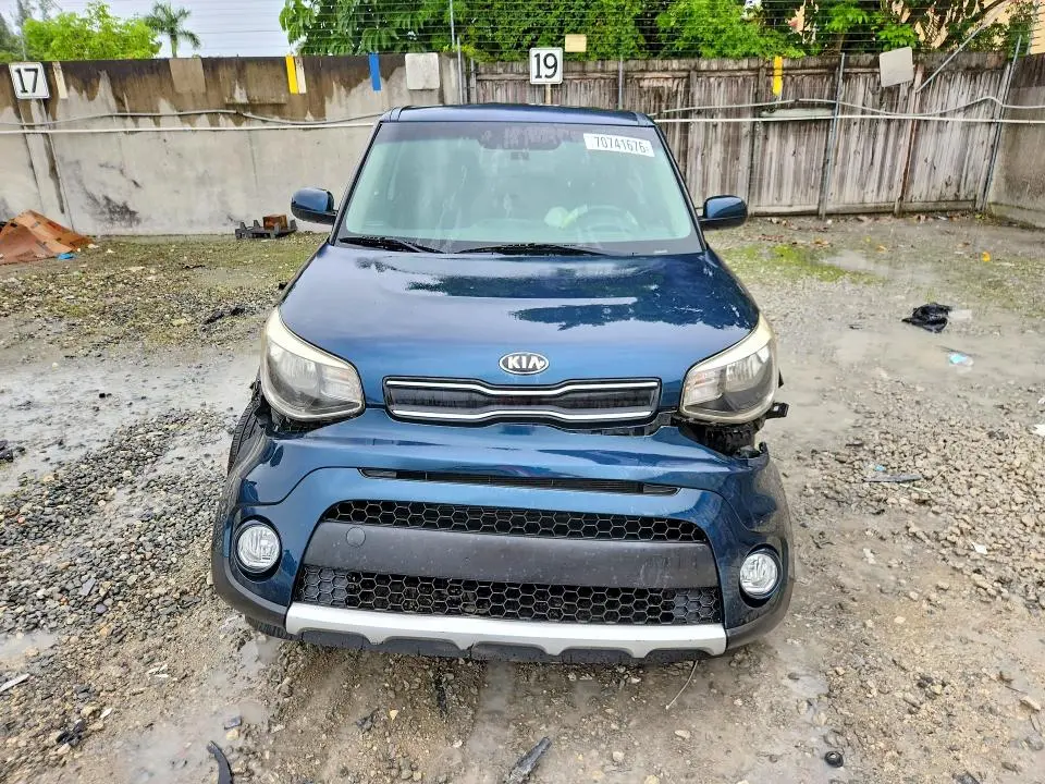 2018 KIA SOUL +  