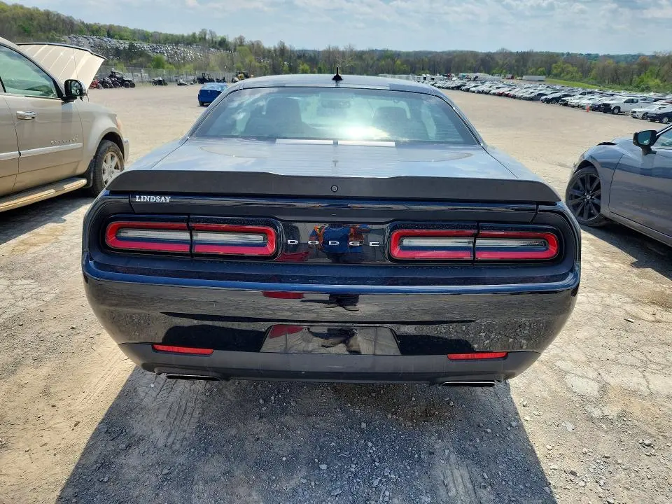 2017 DODGE CHALLENGER R  