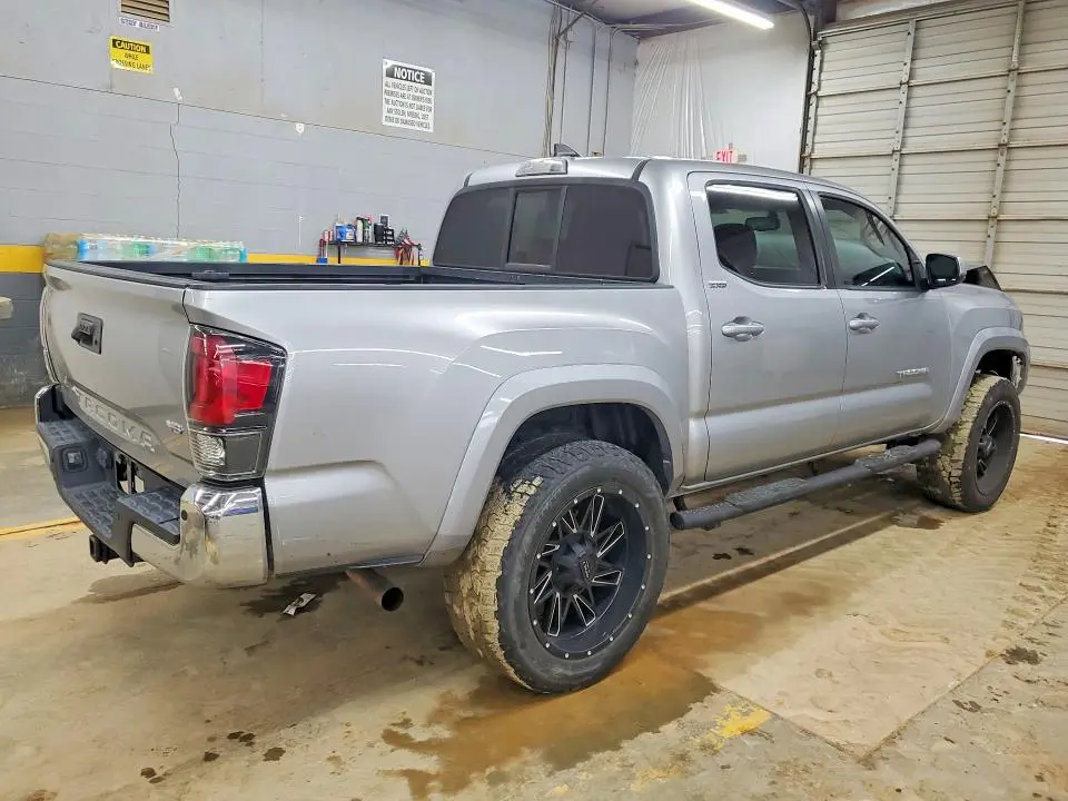 2017 TOYOTA TACOMA DOUBLE CAB  