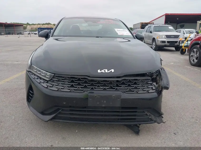 2022 KIA K5 LX
