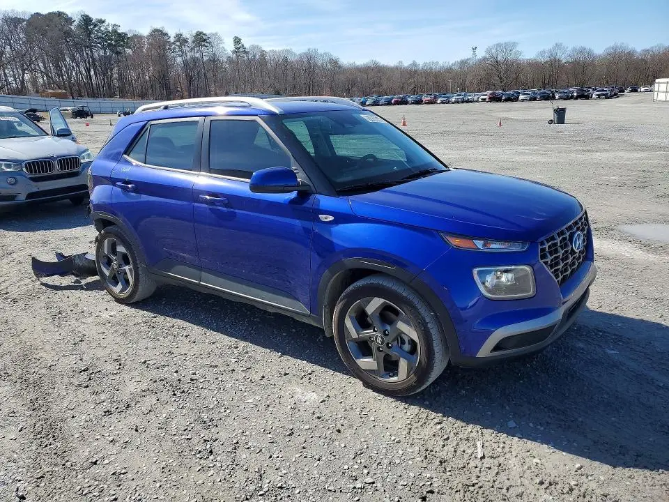 2025 HYUNDAI VENUE LIMITED  