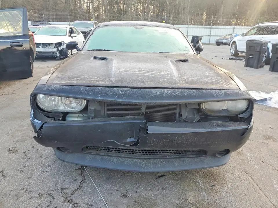2012 DODGE CHALLENGER SXT  