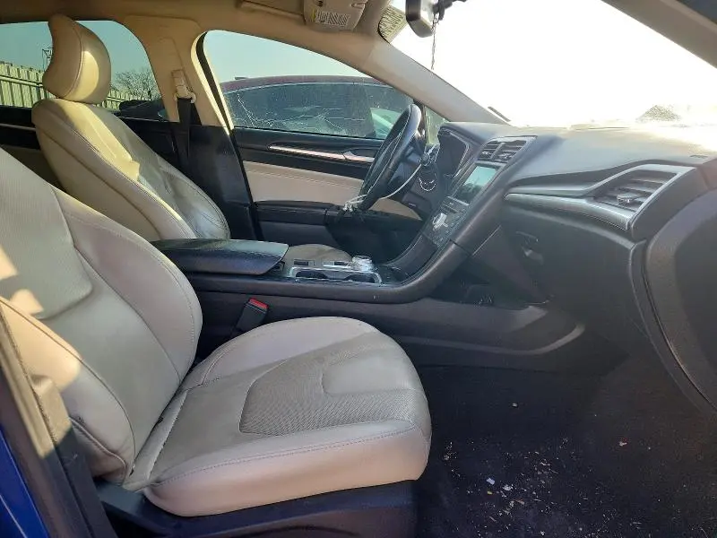 2017 FORD FUSION TITANIUM  