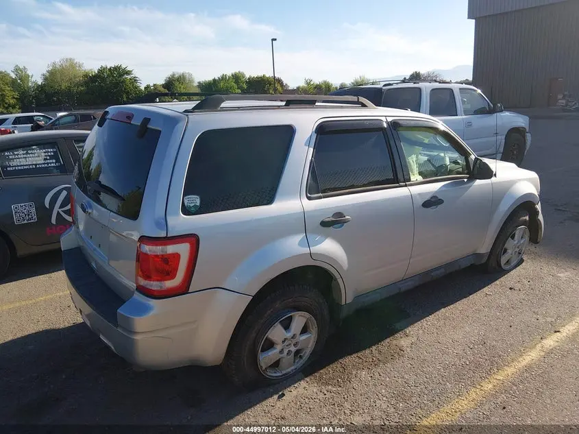 2010 FORD ESCAPE XLT