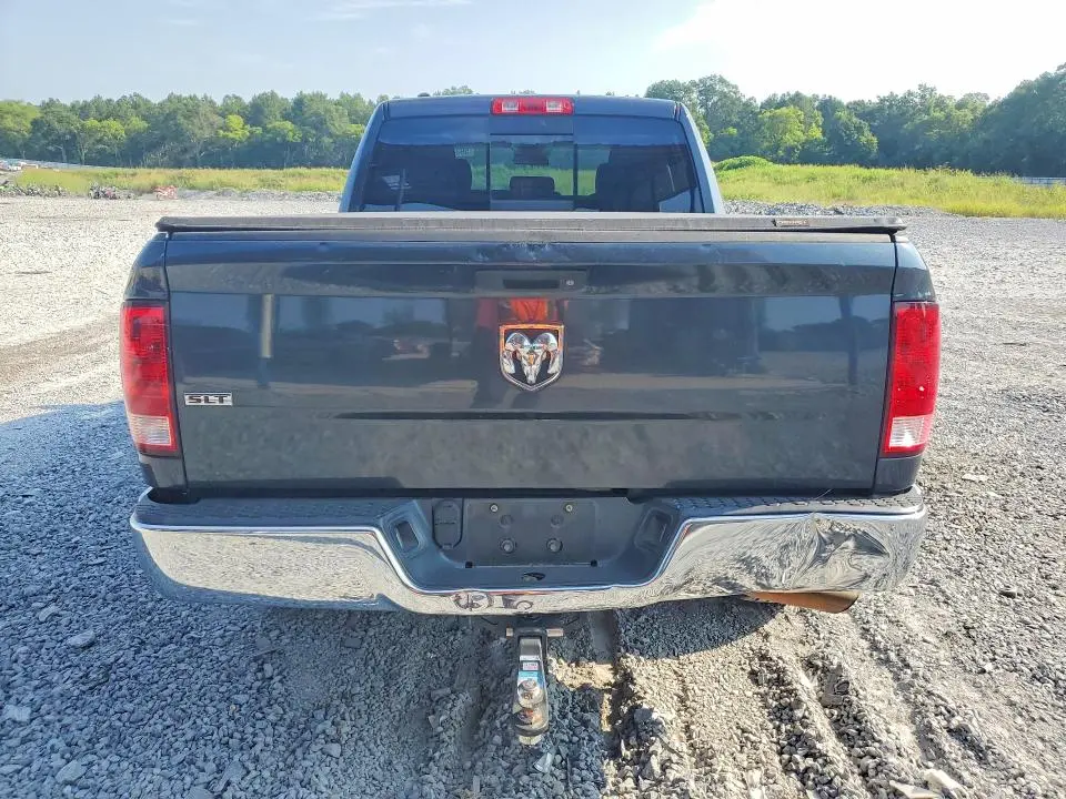 2017 RAM 1500 SLT  
