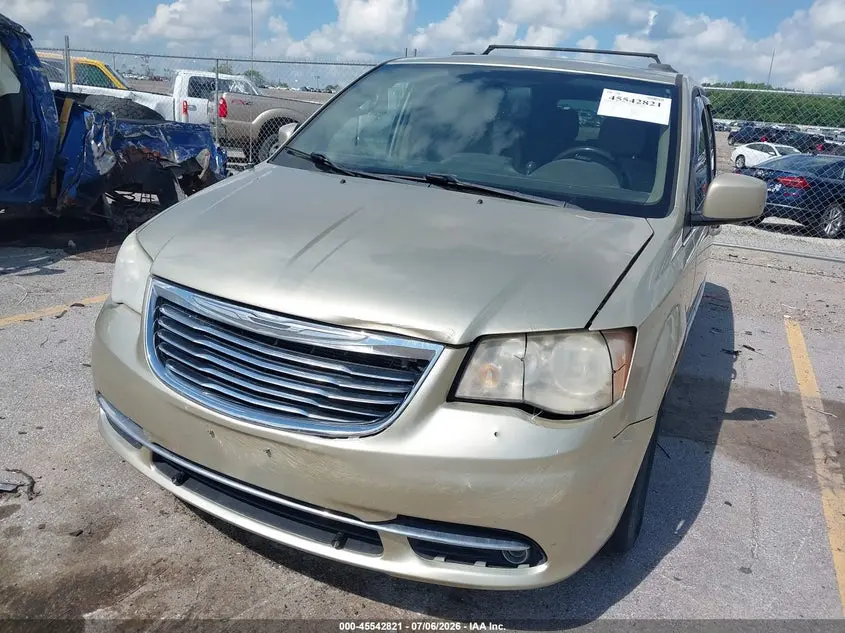2011 CHRYSLER TOWN & COUNTRY TOURING