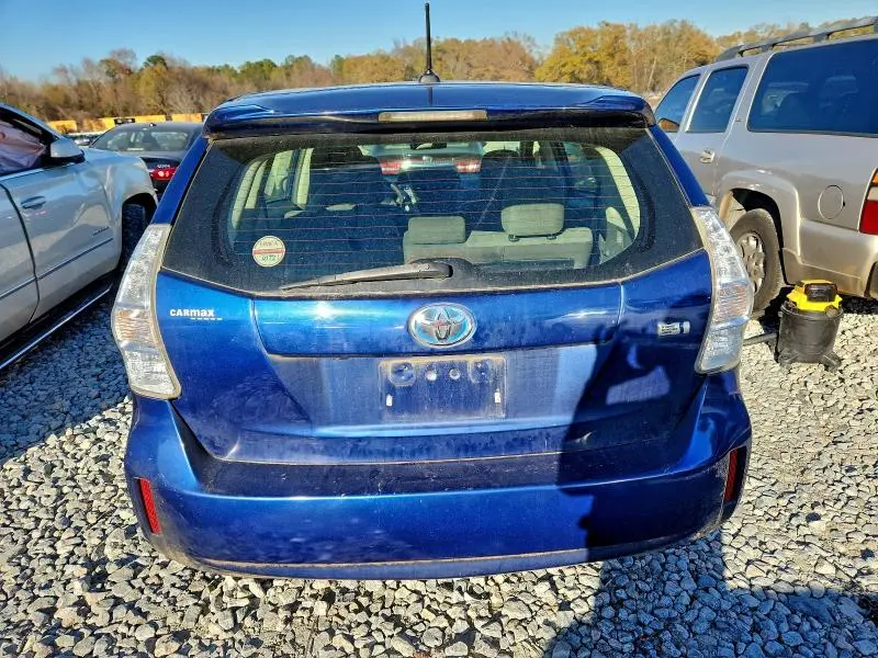 2014 TOYOTA PRIUS V   