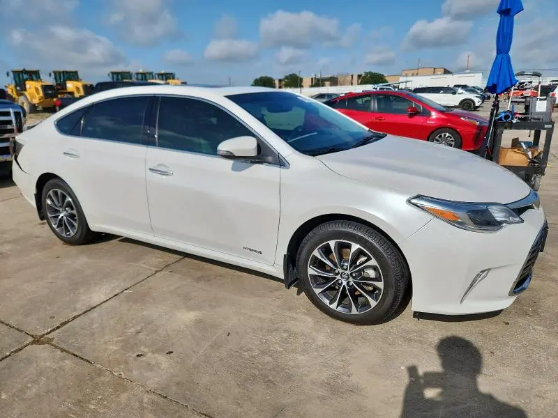 2016 TOYOTA AVALON HYBRID  