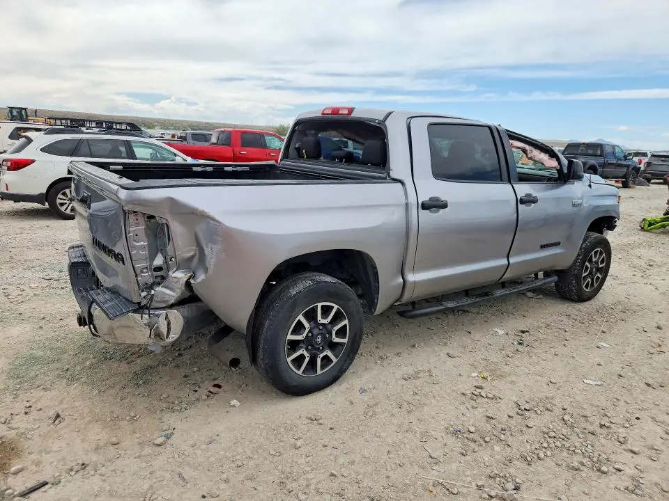 2018 TOYOTA TUNDRA   